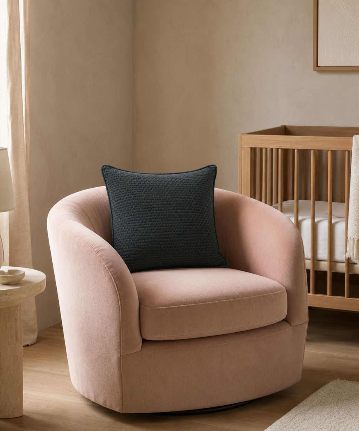 Mosaico — σε ζεστό μεσογειακό interior, σιωπηλός σύνδεσμος χρωμάτων